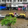 Mumbai Rains: मुंबई में मूसलधार बारिश से हाहाकार, BMC ने जारी किया हाई-टाइड अलर्ट
